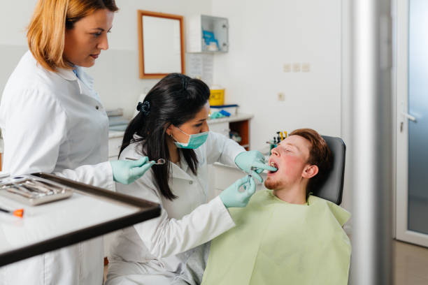 Best Dentist Open Late Near Me  in Ashburn, VA